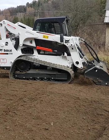 Bobcat T 770 kultivator-rekultivace pozemku-3