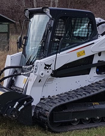 Bobcat T 770 kultivator-rekultivace pozemku